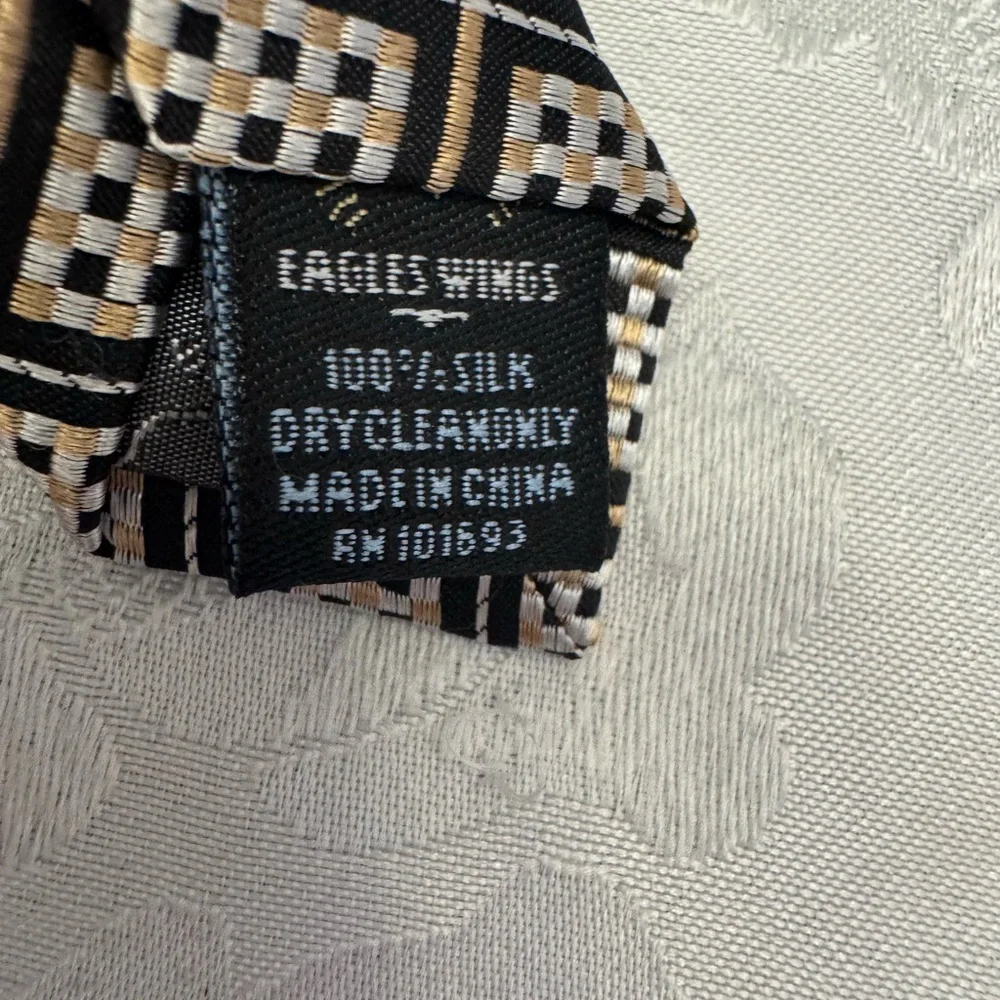 Perdue Boilermakers Train Eagles Wings Neck Tie‎ Silk College Sports Logo Preppy